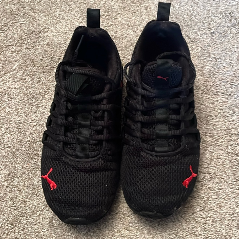 Boys Puma sneakers